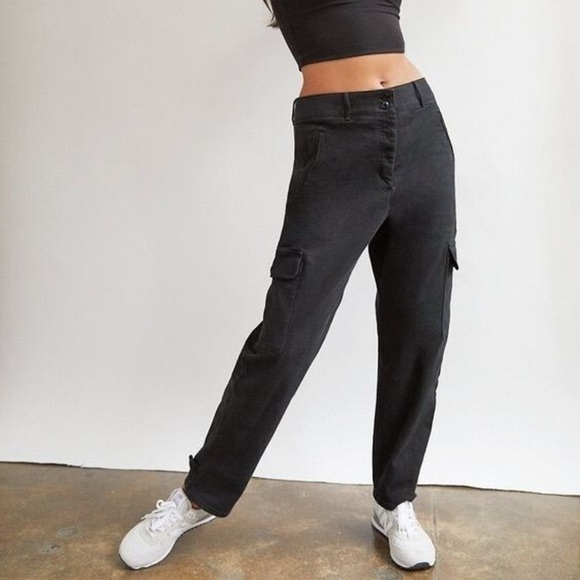 Wilfred Free Aritzia Cargo Denim Black Straight Wide Jeans size 8 - Picture 1 of 9